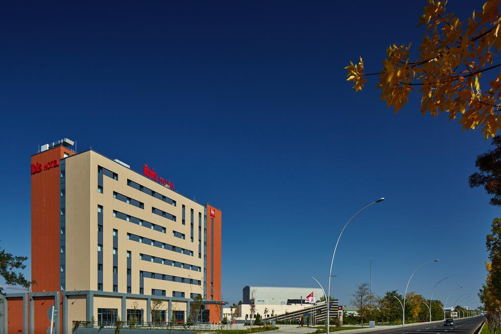 Ibis Airport Otel 3*