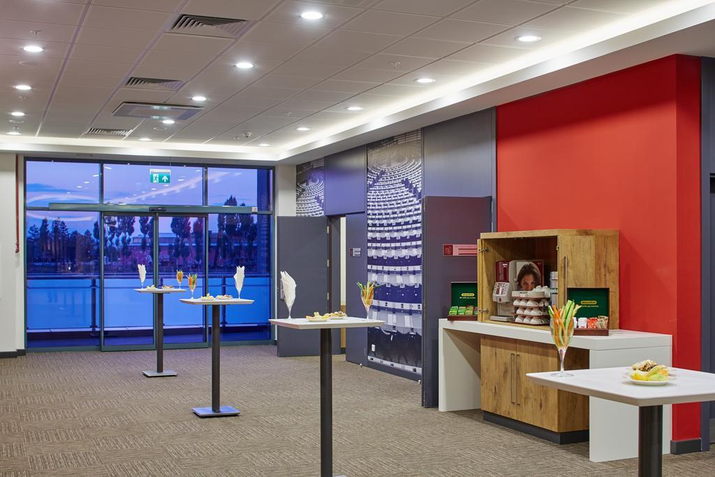 Ibis Airport Otel